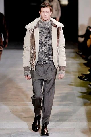 Look 11